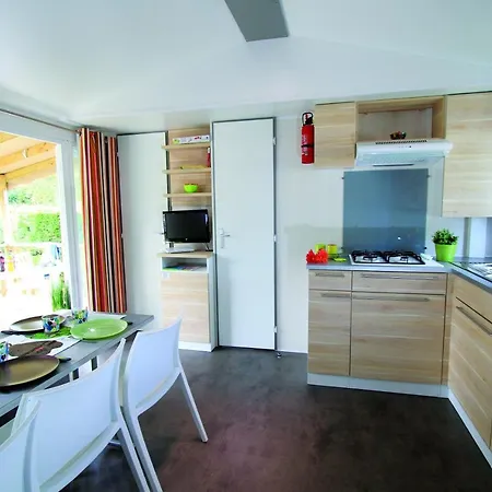 Campingplads Camping Sunissim Riez A La Vie By Locatour 4*